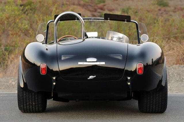 ac-cobra-parte-trasera